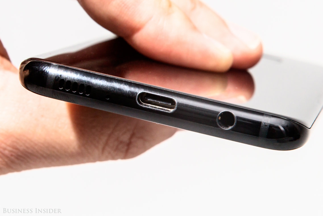 Những tính năng trên Galaxy S10 có thể sẽ xuất hiện trên iPhone 2019 5 Những tính năng trên Galaxy S10 có thể sẽ xuất hiện trên iPhone 2019 5