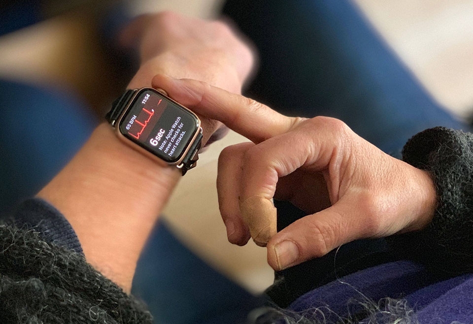 Apple sẽ hợp tác với Amazon để tăng cường theo dõi sức khỏe người dùng