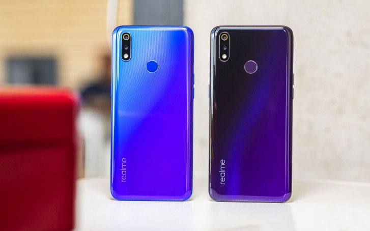 Realme 3 Pro Realme 3 Pro