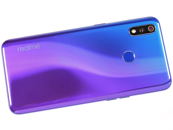 Realme 3 Pro Realme 3 Pro