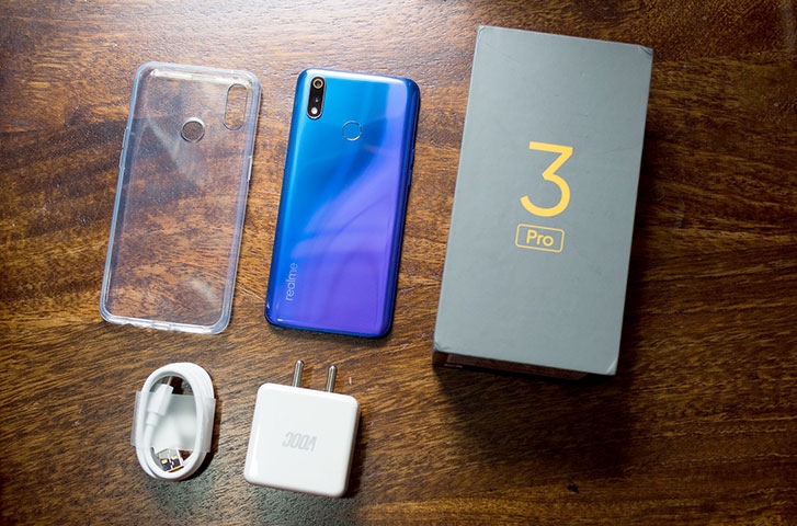 Realme 3 Pro Realme 3 Pro