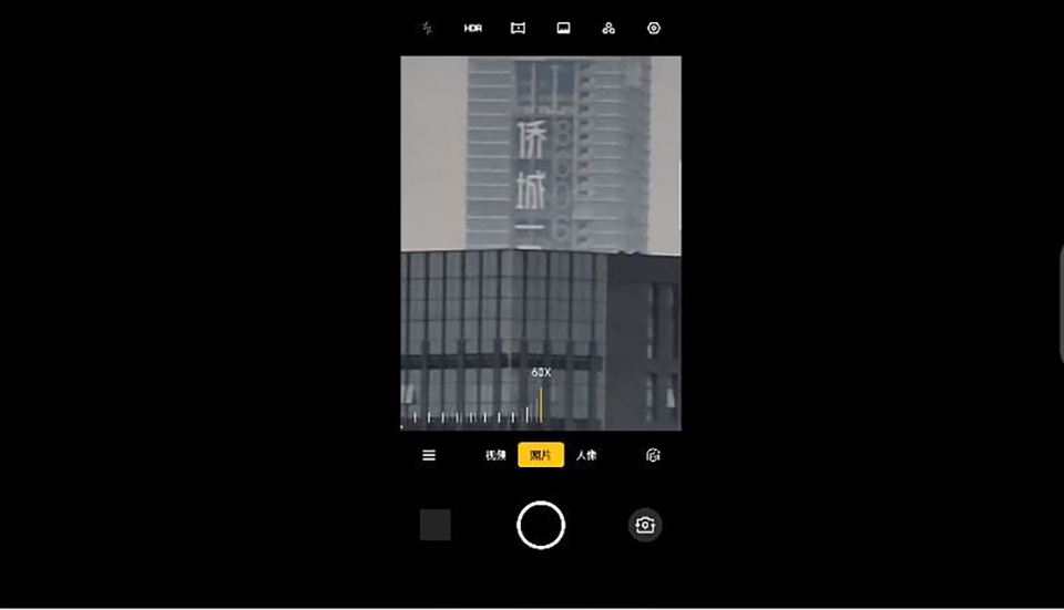 OPPO Reno 10x Zoom có khả năng zoom 60x OPPO Reno 10x Zoom có khả năng zoom 60x