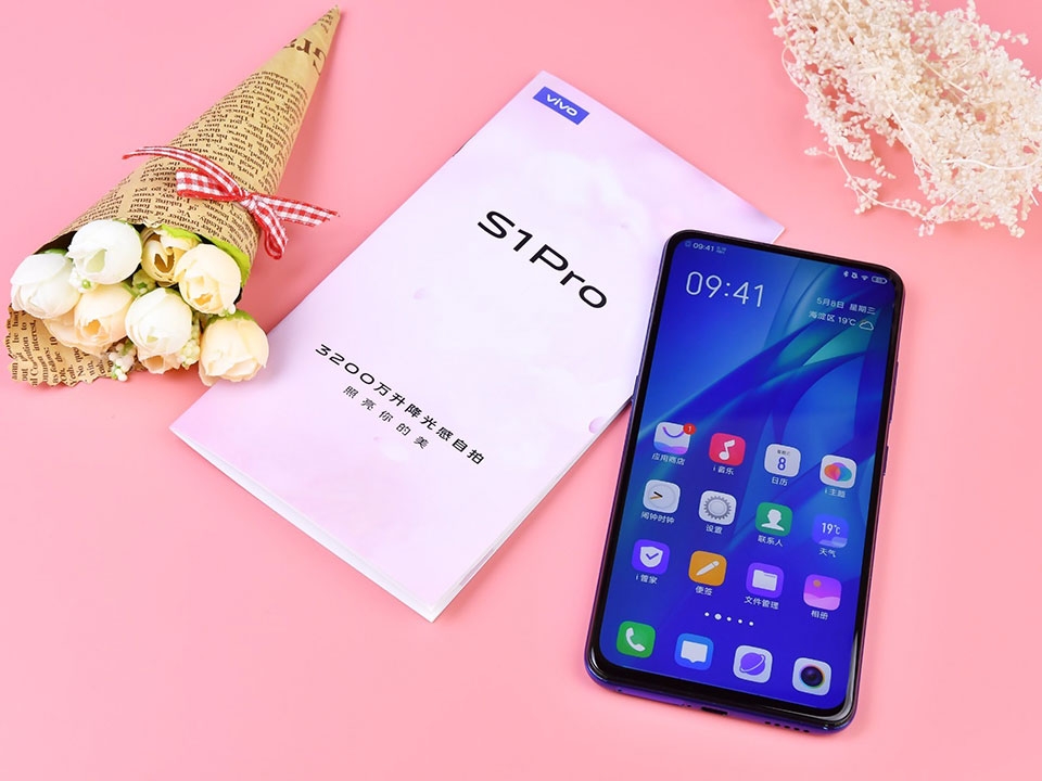 Vivo S1 Pro Vivo S1 Pro