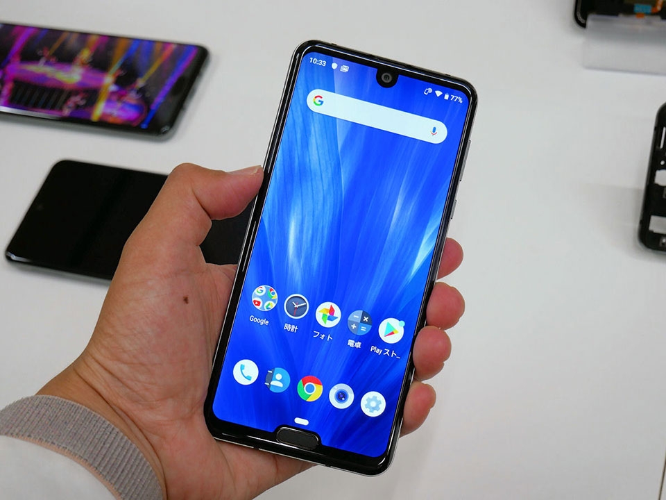 Sharp Aquos R3