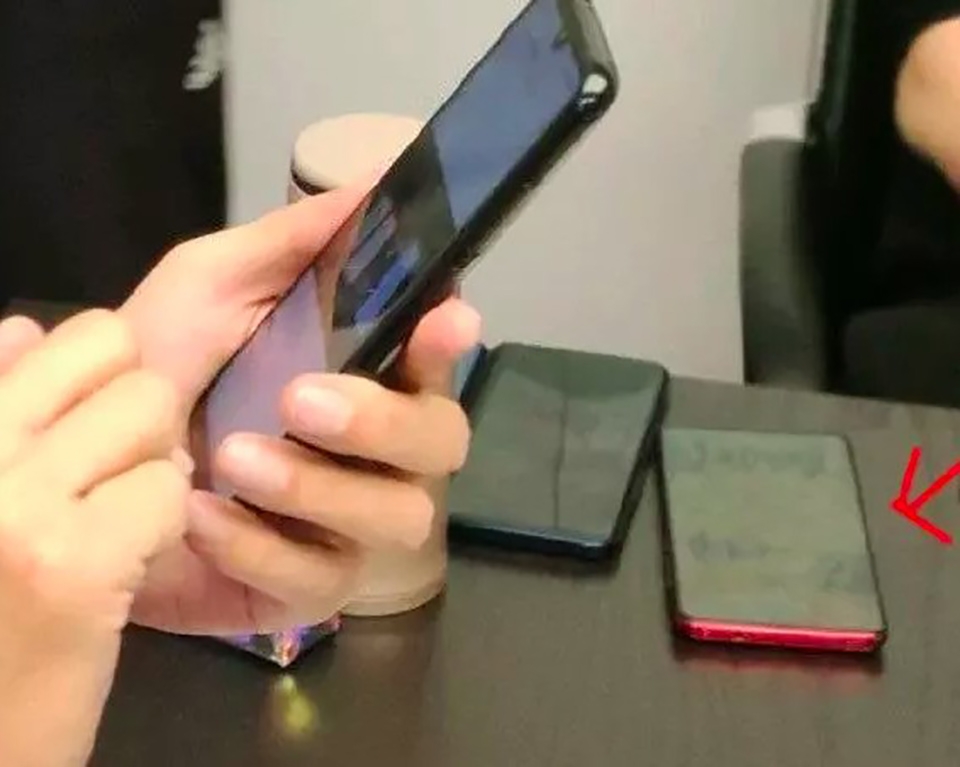 Flagship Redmi có điểm AnTuTu đáng sợ (ảnh 3)