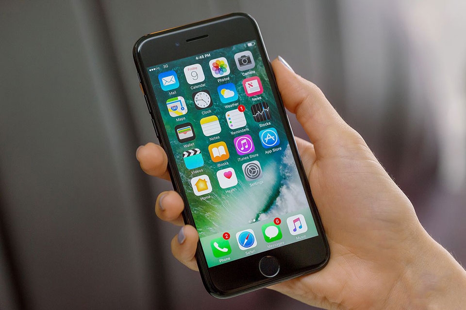 Vì sao Apple nên sớm có một iPhone giá rẻ thực sự? Vì sao Apple nên sớm có một iPhone giá rẻ thực sự?