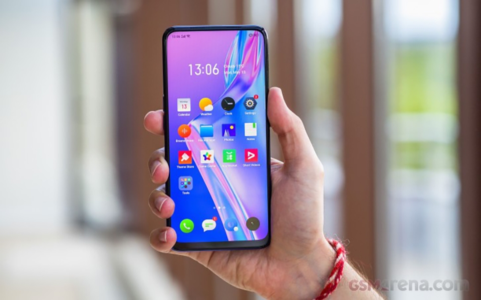 Realme X ra mắt (ảnh 1) Realme X ra mắt (ảnh 1)