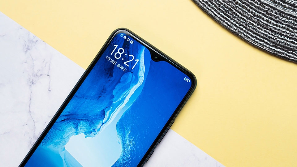 Vivo Y3