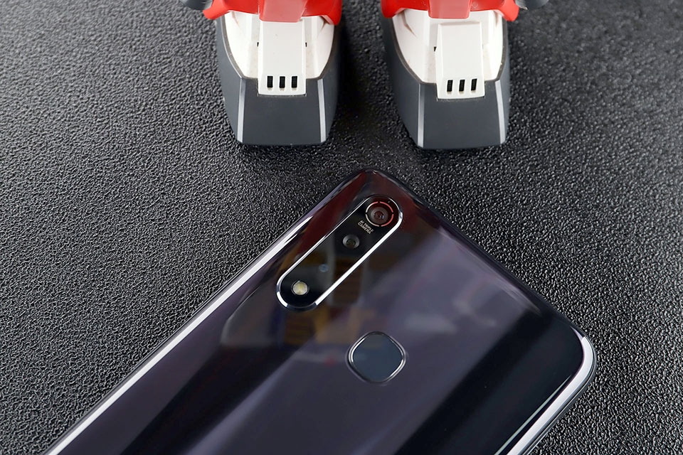 Vivo Z5x Vivo Z5x