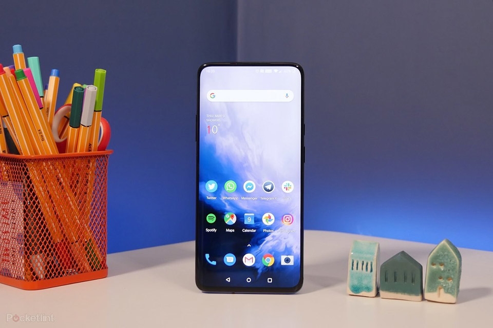 OnePlus troll Apple và Samsung trong video quảng cáo mới OnePlus troll Apple và Samsung trong video quảng cáo mới