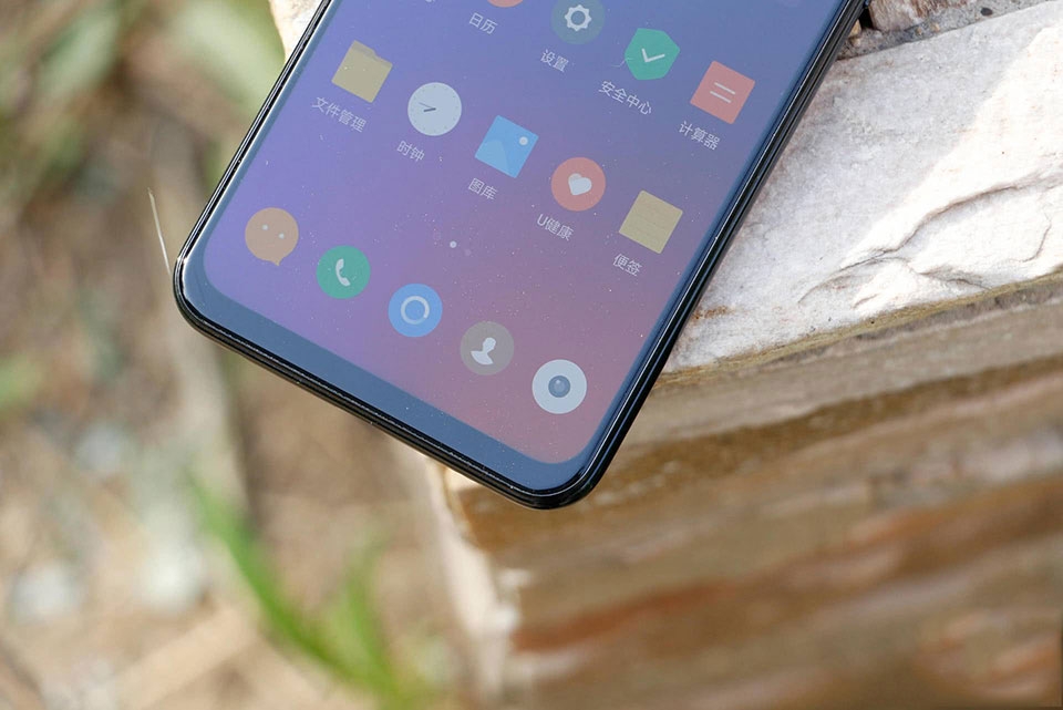 Lenovo Z6 Youth Edition Lenovo Z6 Youth Edition