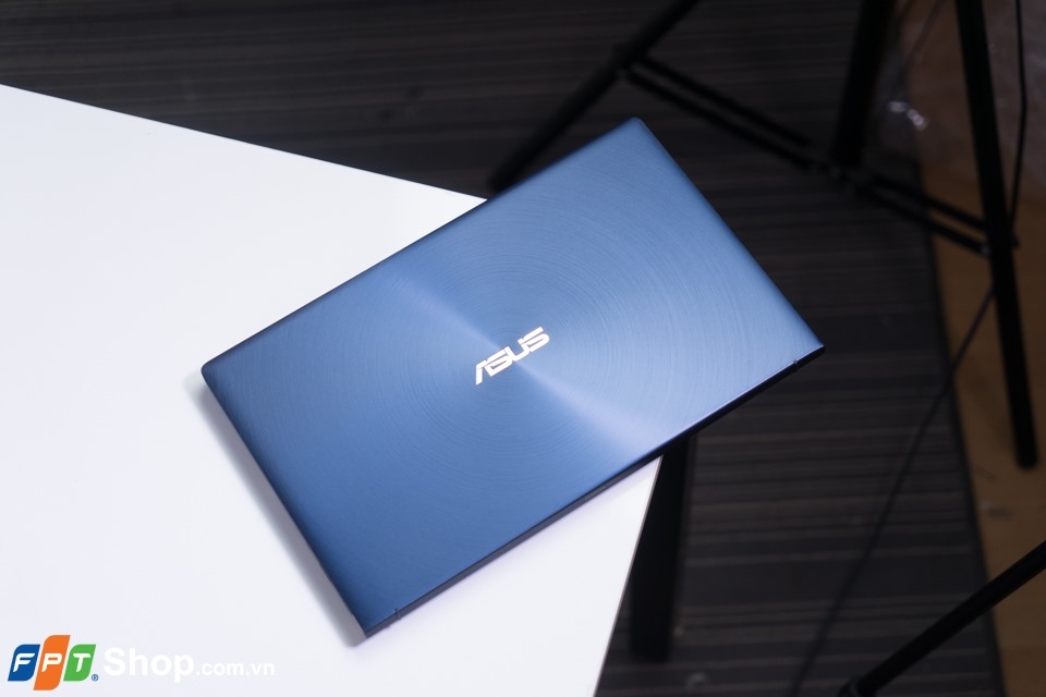 ASUS ZenBook 13 UX333FA: Laptop trải nghiệm tốt nhất tầm giá 23 triệu đồng! (ảnh 1)