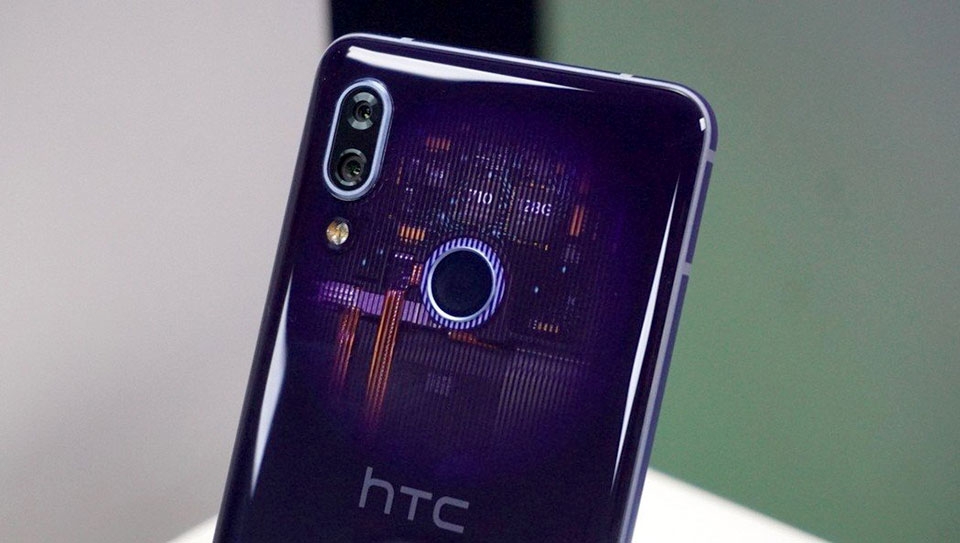 HTC U19e