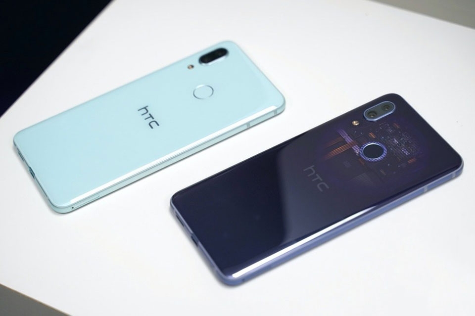 HTC U19e