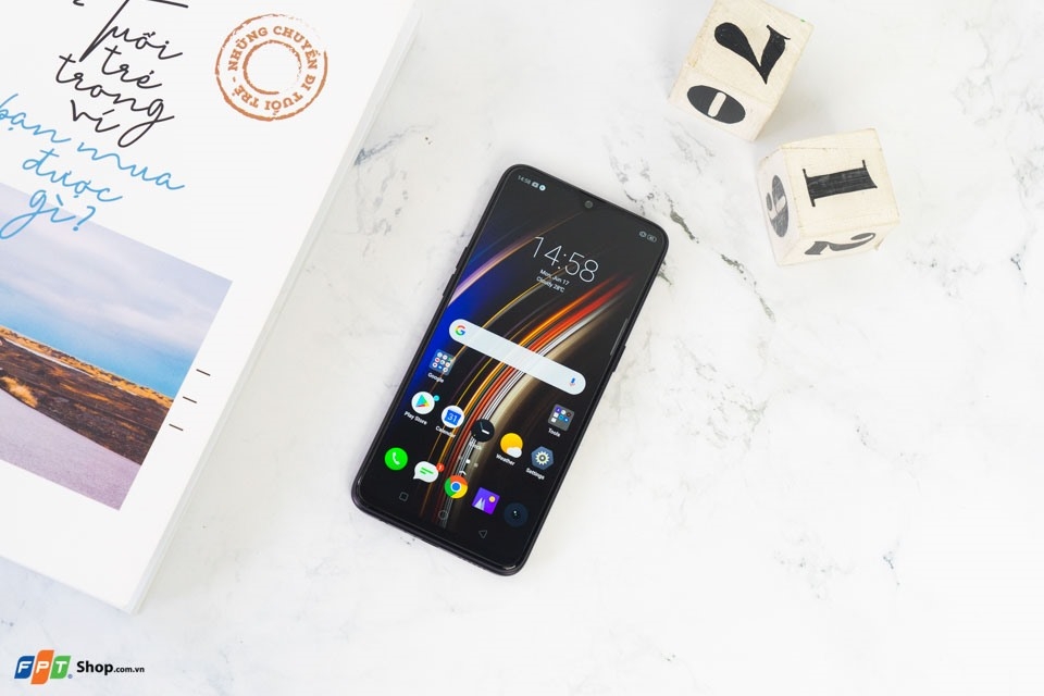 Realme 3 Pro Realme 3 Pro