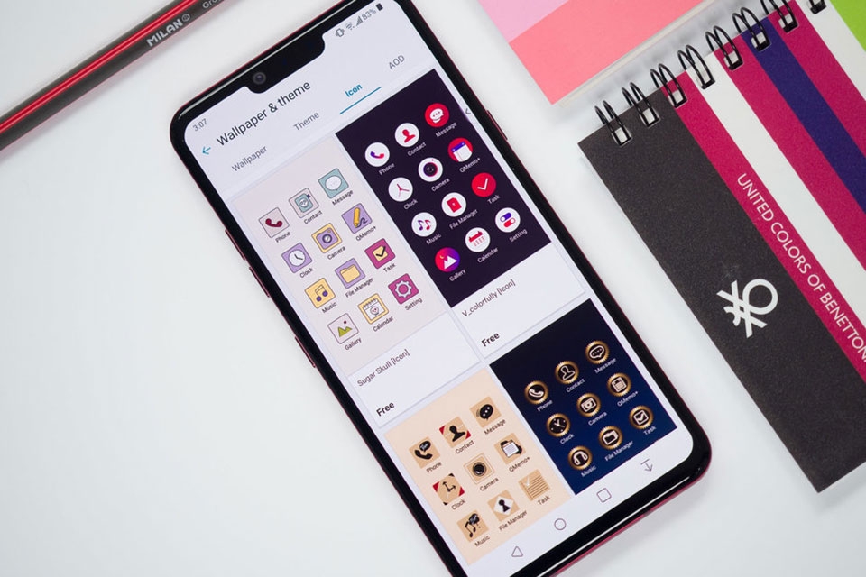 LG G9 ThinQ LG G9 ThinQ