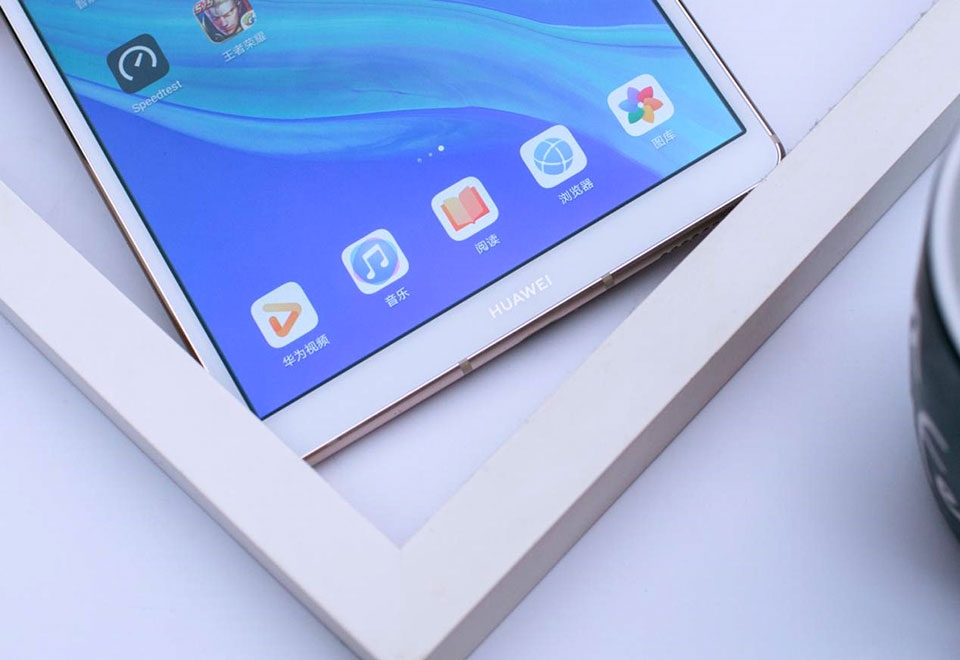 Huawei MediaPad M6 8.4 inch