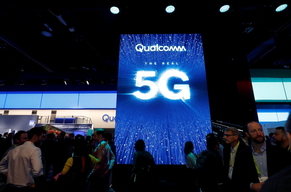 Tất tần tật về công nghệ iPhone 5G trong tay Apple 2