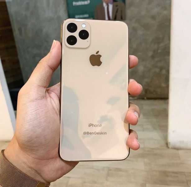 Xuất hiện ảnh thực tế iPhone 11 với ba camera sau 2