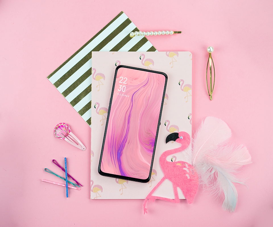 Oppo Reno hồng ngọc trai