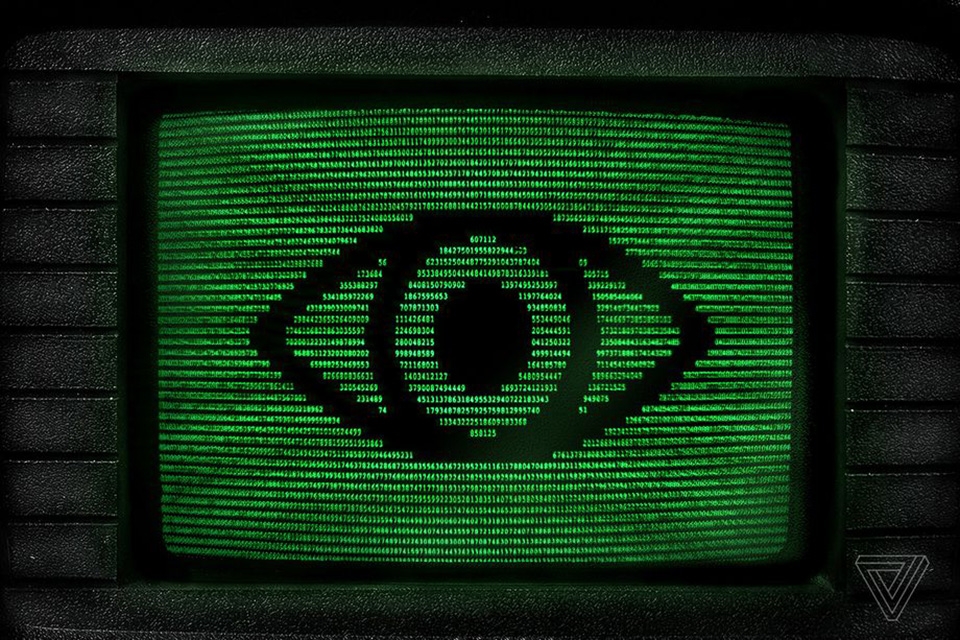 Trung Quốc cài phần mềm giám sát lên smartphone khác du lịch