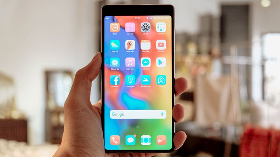 Bphone 3 chính thức tấn công thị trường quốc tế 1