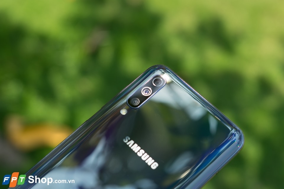 Samsung Galaxy A50: Nhiều công nghệ cao cấp với mức giá tầm trung (ảnh 4) Samsung Galaxy A50: Nhiều công nghệ cao cấp với mức giá tầm trung (ảnh 4)