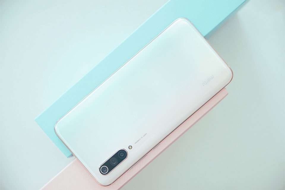 Xiaomi Mi CC9 Meitu Xiaomi Mi CC9 Meitu