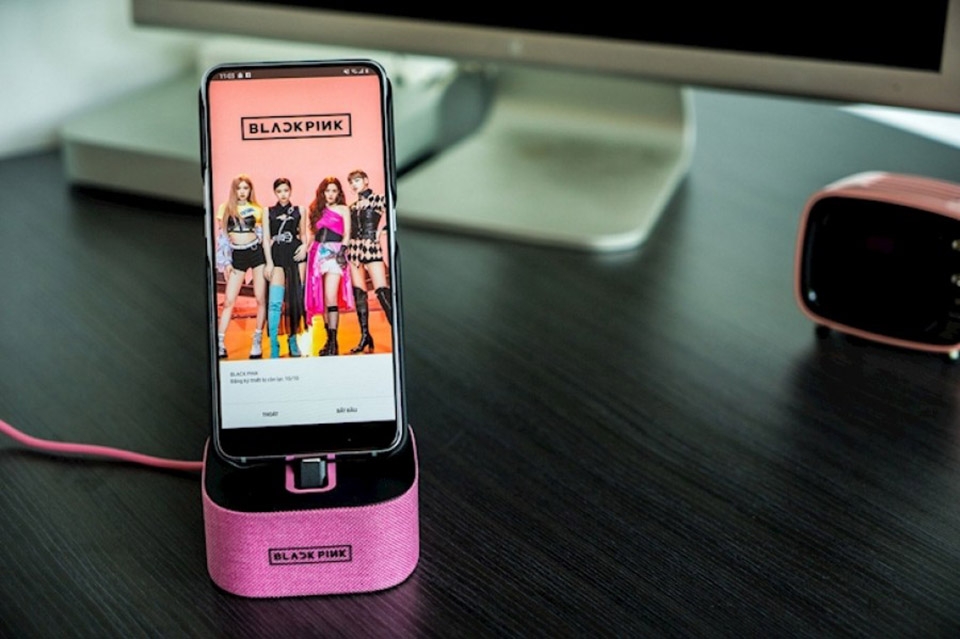 Galaxy A80 Blackpink Special Edition (ảnh 2) Galaxy A80 Blackpink Special Edition (ảnh 2)