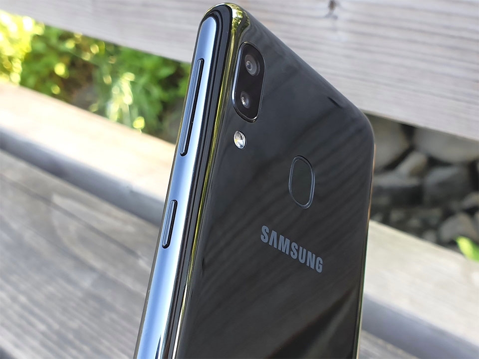 Samsung Galaxy A20e Samsung Galaxy A20e