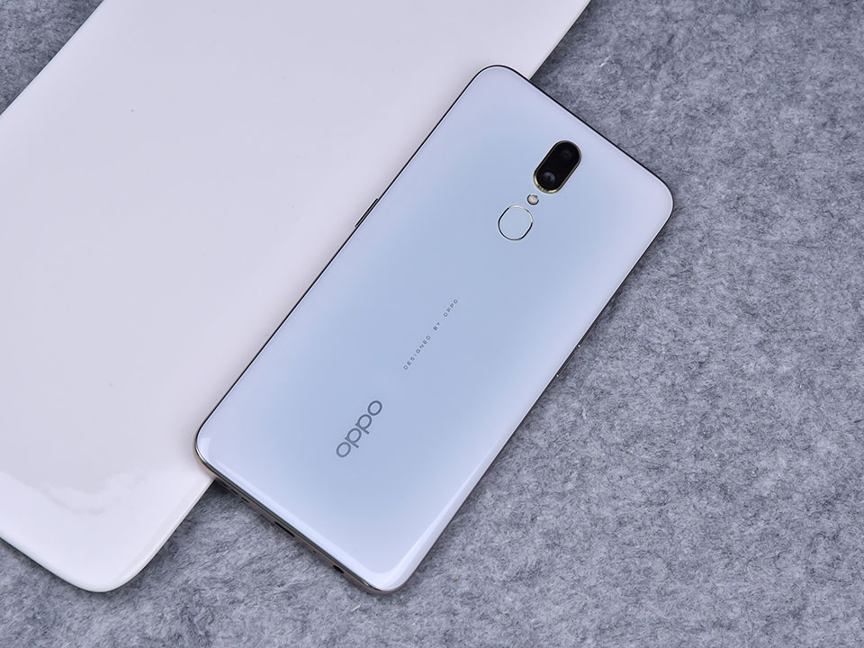 OPPO A9 OPPO A9