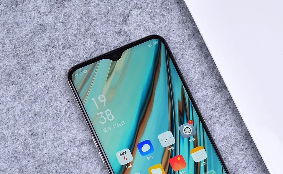 OPPO A9 OPPO A9