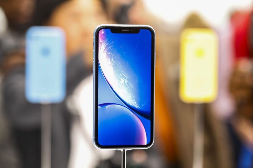 màn hình iPhone XR