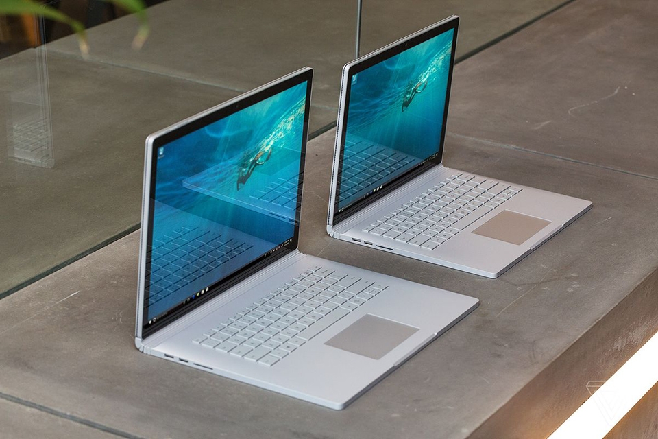 Surface Book 2 bị lỗi trên Windows 10 phiên bản 1903