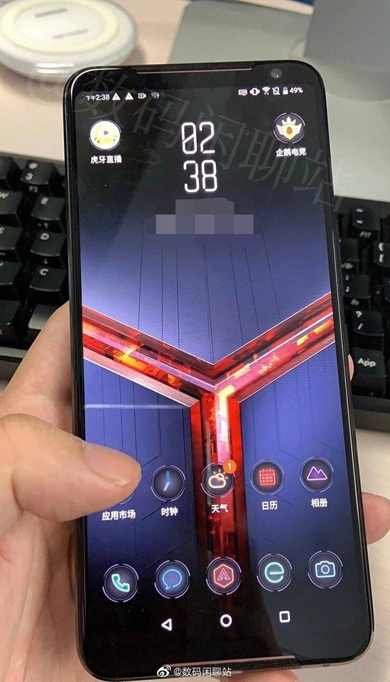 ASUS ROG Phone 2 lộ ảnh thực tế (ảnh 1)