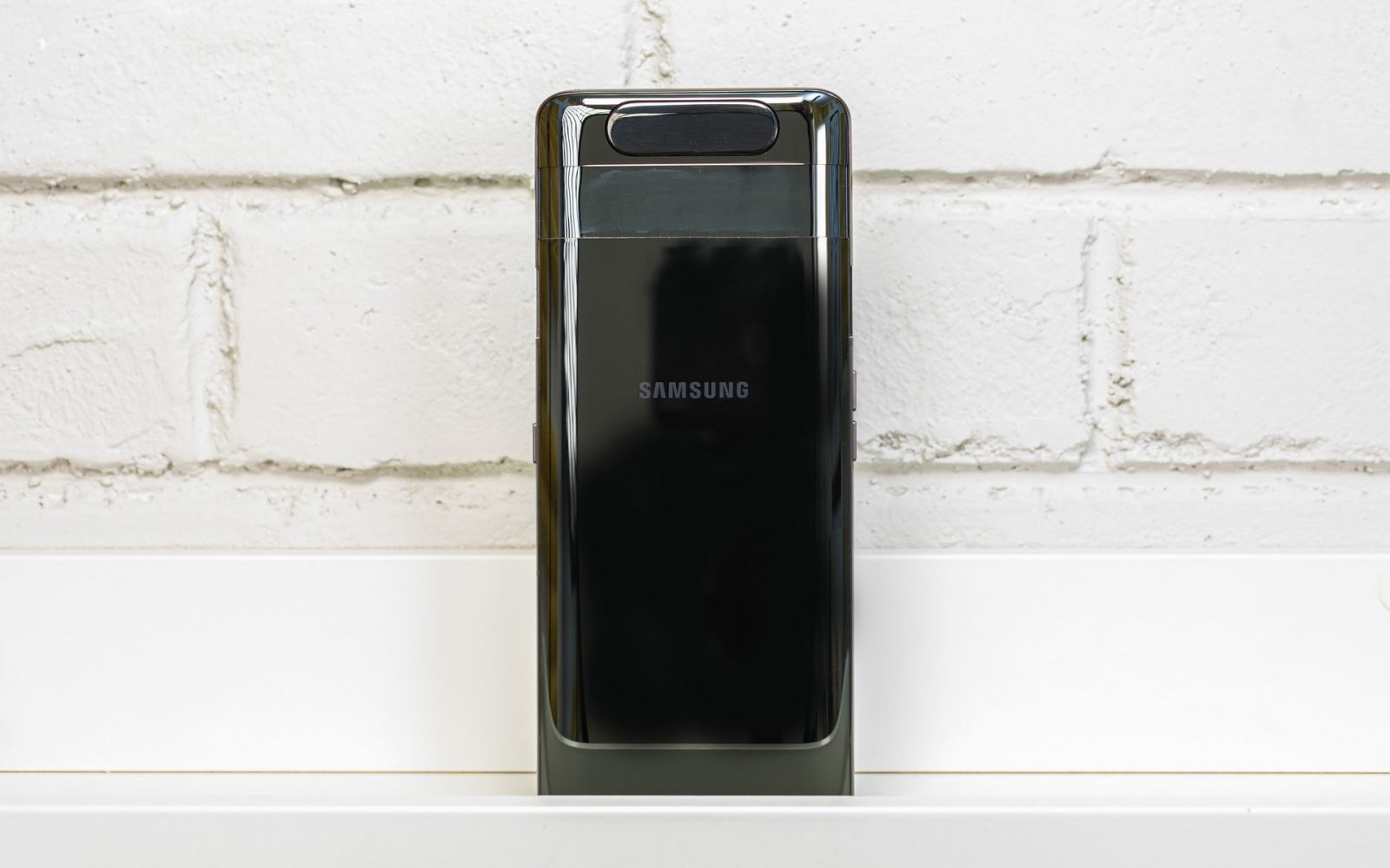 Samsung Galaxy A80