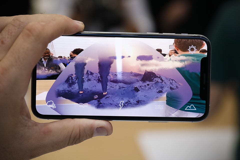 iPhone X