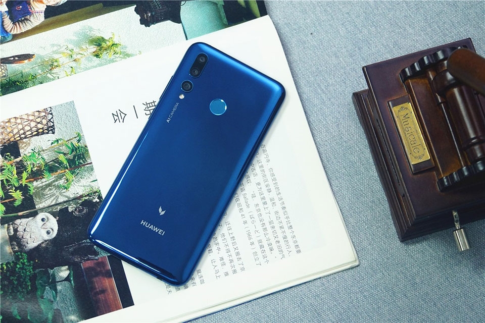 Huawei Maimang 8