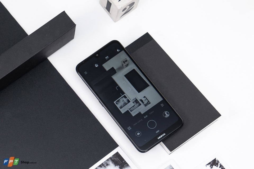Trải nghiệm màn hình lớn, tính năng thú vị với Nokia 3.2 giá rẻ! (ảnh 4)