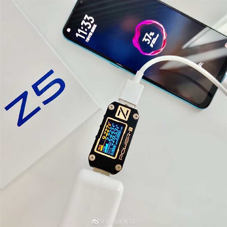 Vivo Z5 lộ ảnh thực tế (ảnh 1) Vivo Z5 lộ ảnh thực tế (ảnh 1)