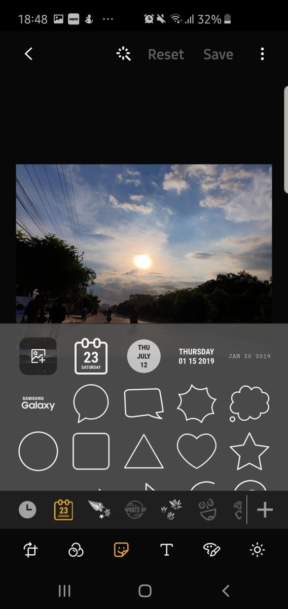 ￼￼￼￼Galaxy S10