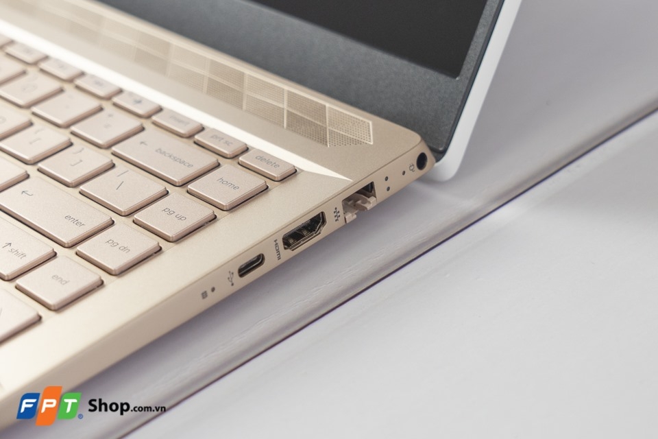 HP Pavilion 14: Chiếc laptop phổ thông hấp dẫn! (ảnh 2) HP Pavilion 14: Chiếc laptop phổ thông hấp dẫn! (ảnh 2)