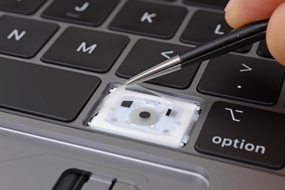 Apple sẽ loại bỏ bàn phím cánh bướm trên MacBook trong năm nay (ảnh 1)