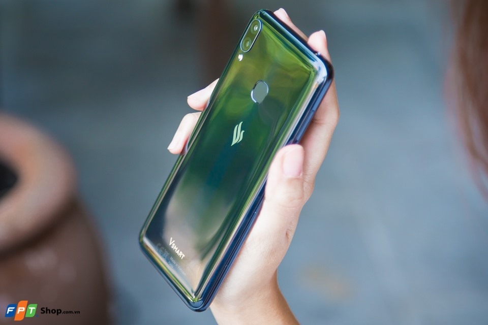 Vsmart Joy 1+ chắc chắn là chiếc smartphone giá rẻ "hiếm có khó tìm"! (ảnh 2) Vsmart Joy 1+ chắc chắn là chiếc smartphone giá rẻ "hiếm có khó tìm"! (ảnh 2)