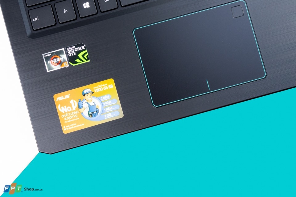 ASUS F570ZD: Laptop gaming giá cực tốt, hiệu năng không thể xem thường! (ảnh 5) ASUS F570ZD: Laptop gaming giá cực tốt, hiệu năng không thể xem thường! (ảnh 5)