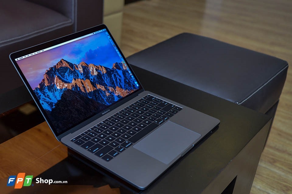 Macbook Pro 12 inch 2017