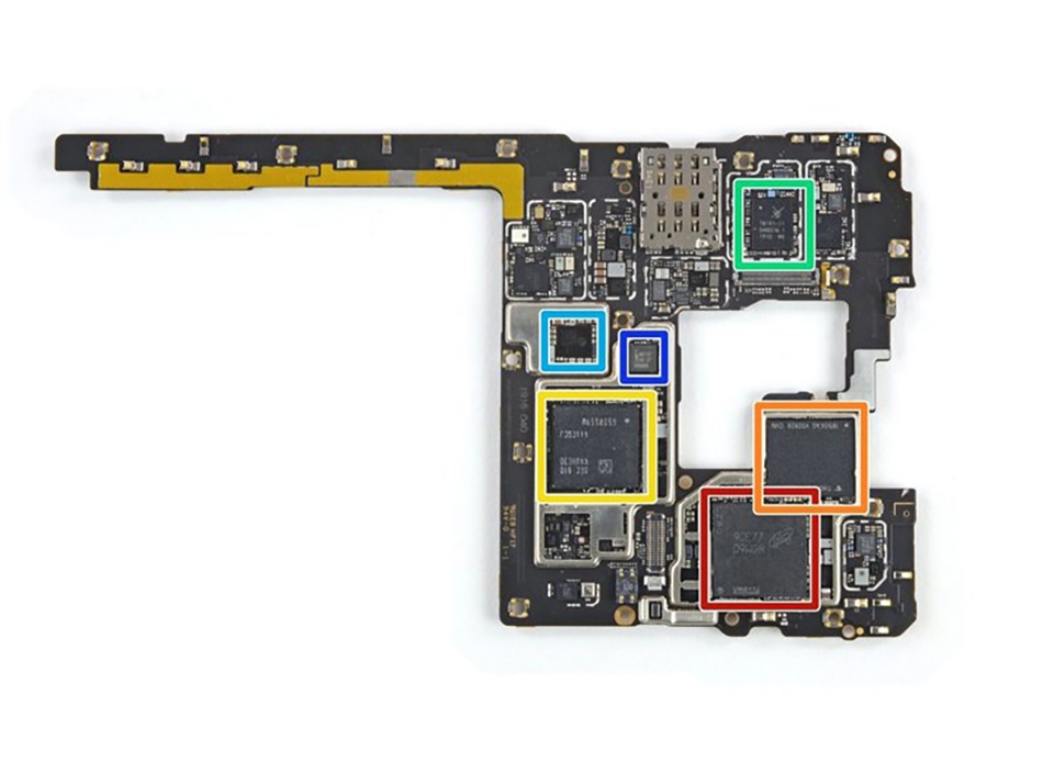 Mổ bụng Huawei Mate 20X 5G (ảnh 8)