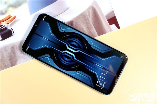 Black Shark 2 Pro 09 Black Shark 2 Pro 09