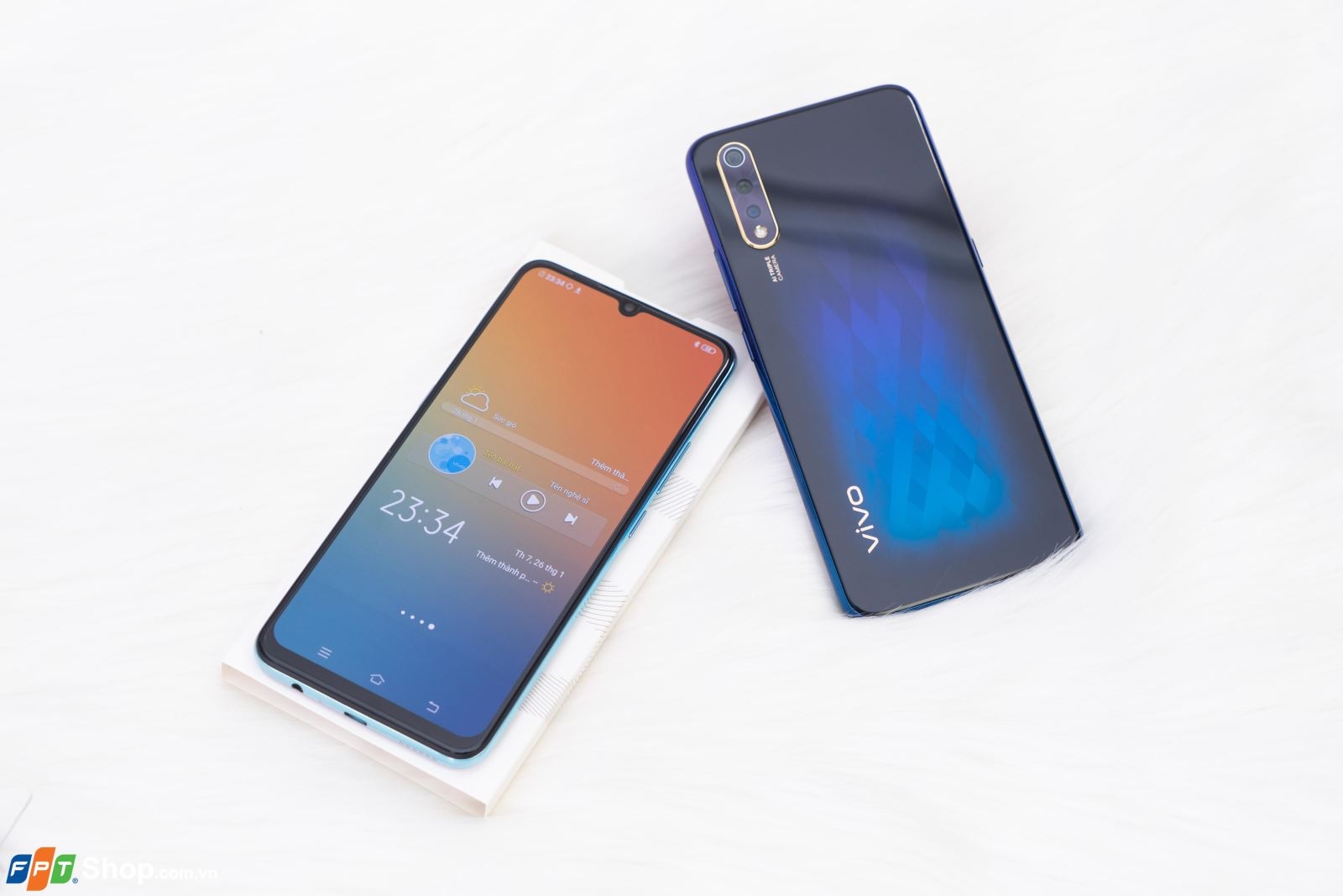 Cảm biến vân tay trong màn hình Vivo S1