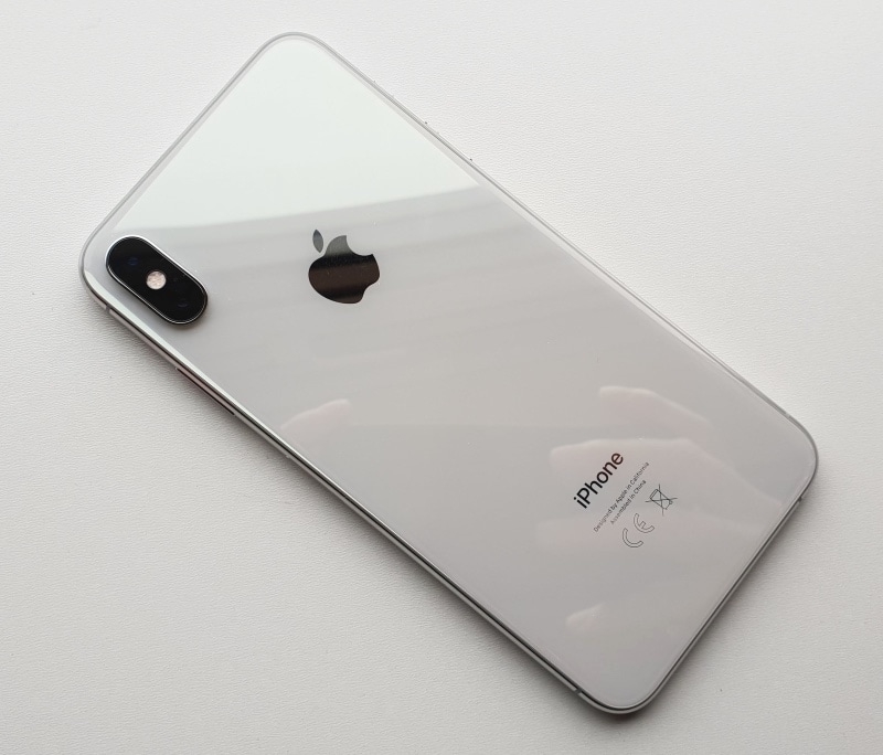 iPhone iPhone